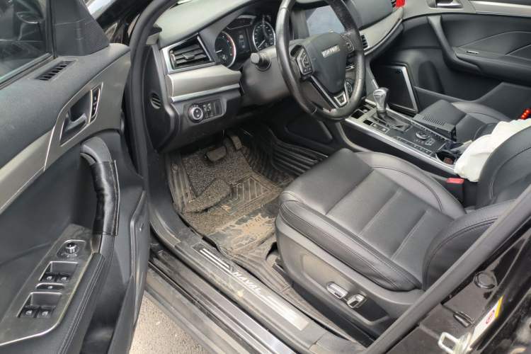 Used Haval H7 2016 Blue-Label H7 2.0T Automatic Luxury Model Driver Seat