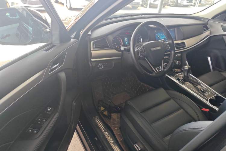 Used Haval H7 2016 Blue-Label H7 2.0T Automatic Elite Model Driver Seat
