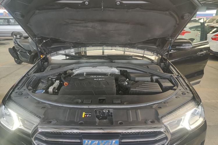Used Haval H7 2016 Blue-Label H7 2.0T Automatic Elite Model Engine Bay