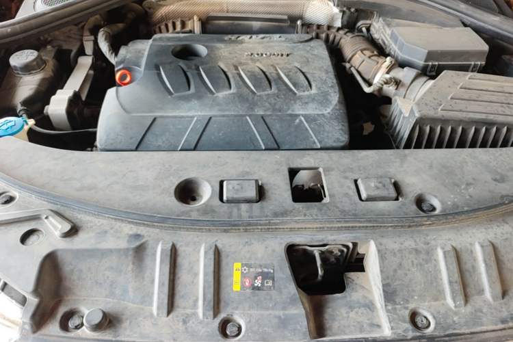 Used Haval H7 2016 Blue-Label H7 2.0T Automatic Elite Model Engine Bay