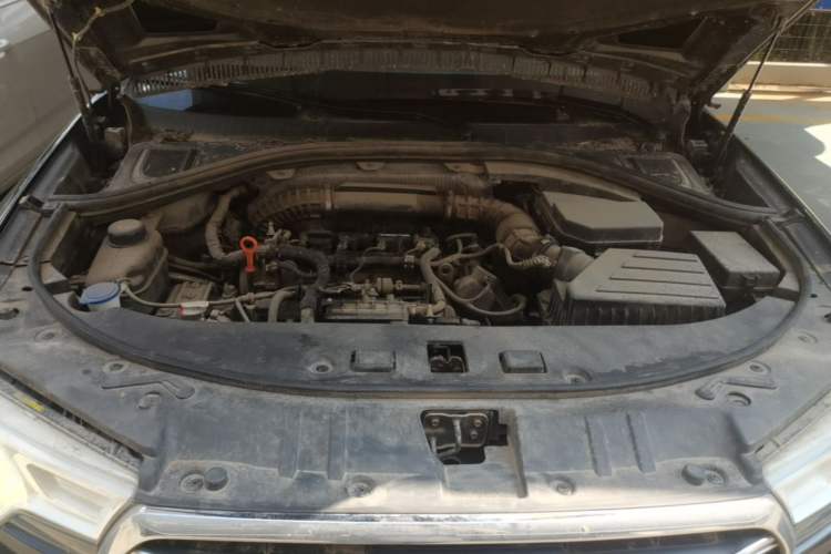 Used Haval H7 2016 Blue-Label H7 2.0T Automatic Luxury Model Engine Bay