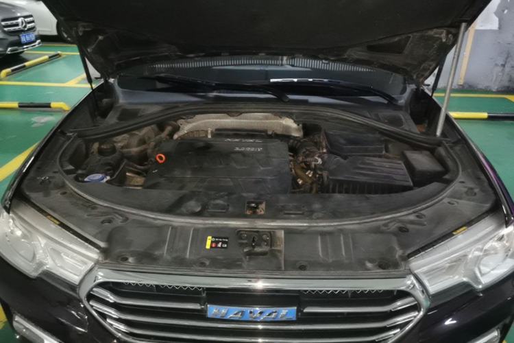 Used Haval H7 2016 Blue-Label H7 2.0T Automatic Luxury Model Engine Bay