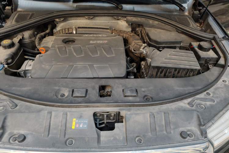 Used Haval H7 2016 Blue-Label H7 2.0T Automatic Elite Model Engine Bay