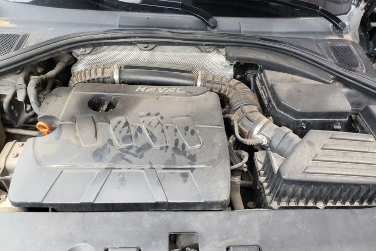 Used Haval H7 2016 Blue-Label H7 2.0T Automatic Luxury Model Engine Bay