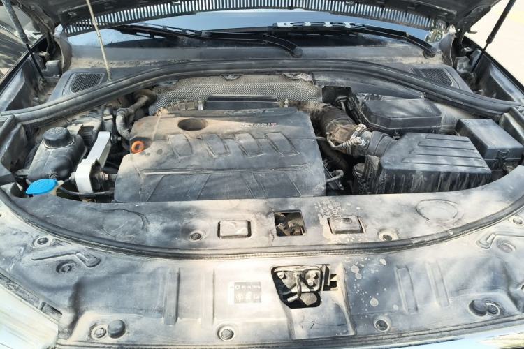 Used Haval H7 2016 Blue-Label H7 2.0T Automatic Luxury Model Engine Bay
