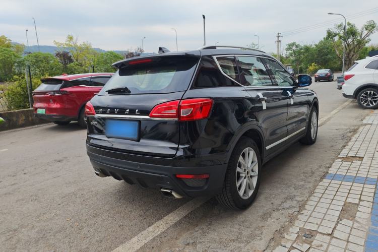 Used Haval H7 2016 Blue-Label H7 2.0T Automatic Elite Model Exterior 3