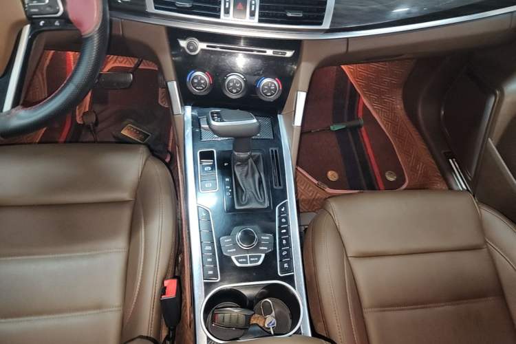 Used Haval H7 2016 Blue-Label H7 2.0T Automatic Luxury Model Gear Lever