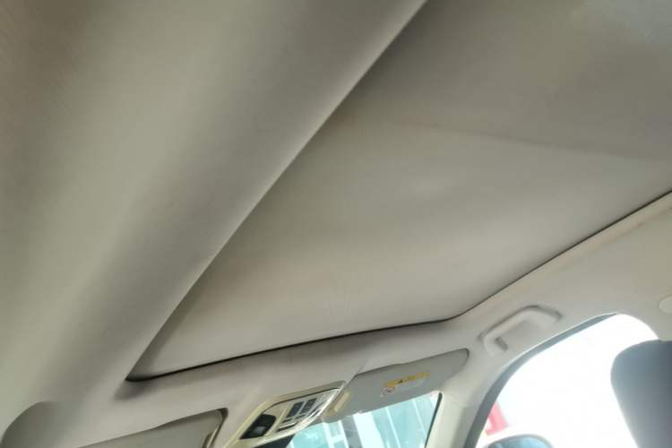 Used Haval H7 2016 Blue-Label H7 2.0T Automatic Luxury Model Headliner