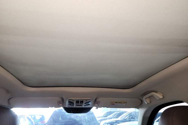 Used Haval H7 2016 Blue-Label H7 2.0T Automatic Luxury Model Headliner