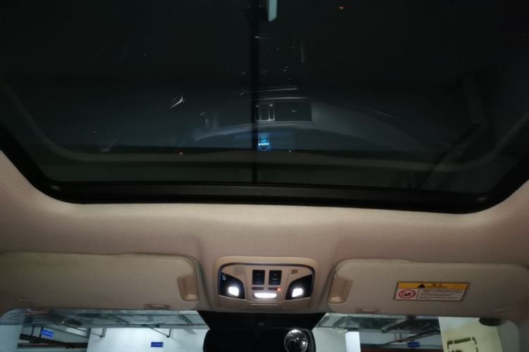 Used Haval H7 2016 Blue-Label H7 2.0T Automatic Luxury Model Headliner