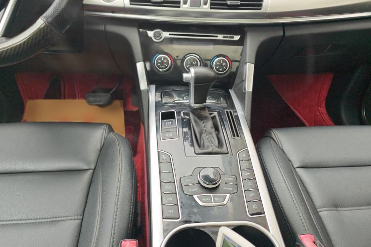 Used Haval H7 2016 Blue-Label H7 2.0T Automatic Elite Model Interior 4