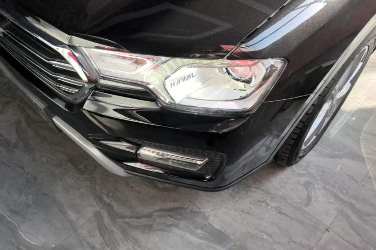 Used Haval H7 2016 Blue-Label H7 2.0T Automatic Luxury Model Left Front Headlight