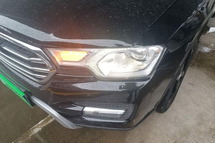 Used Haval H7 2016 Blue-Label H7 2.0T Automatic Luxury Model Left Front Headlight