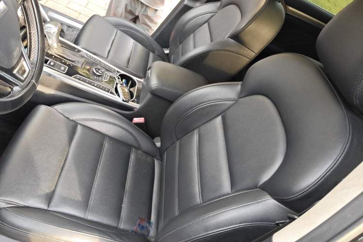 Used Haval H7 2016 Blue-Label H7 2.0T Automatic Luxury Model Left Front Seat