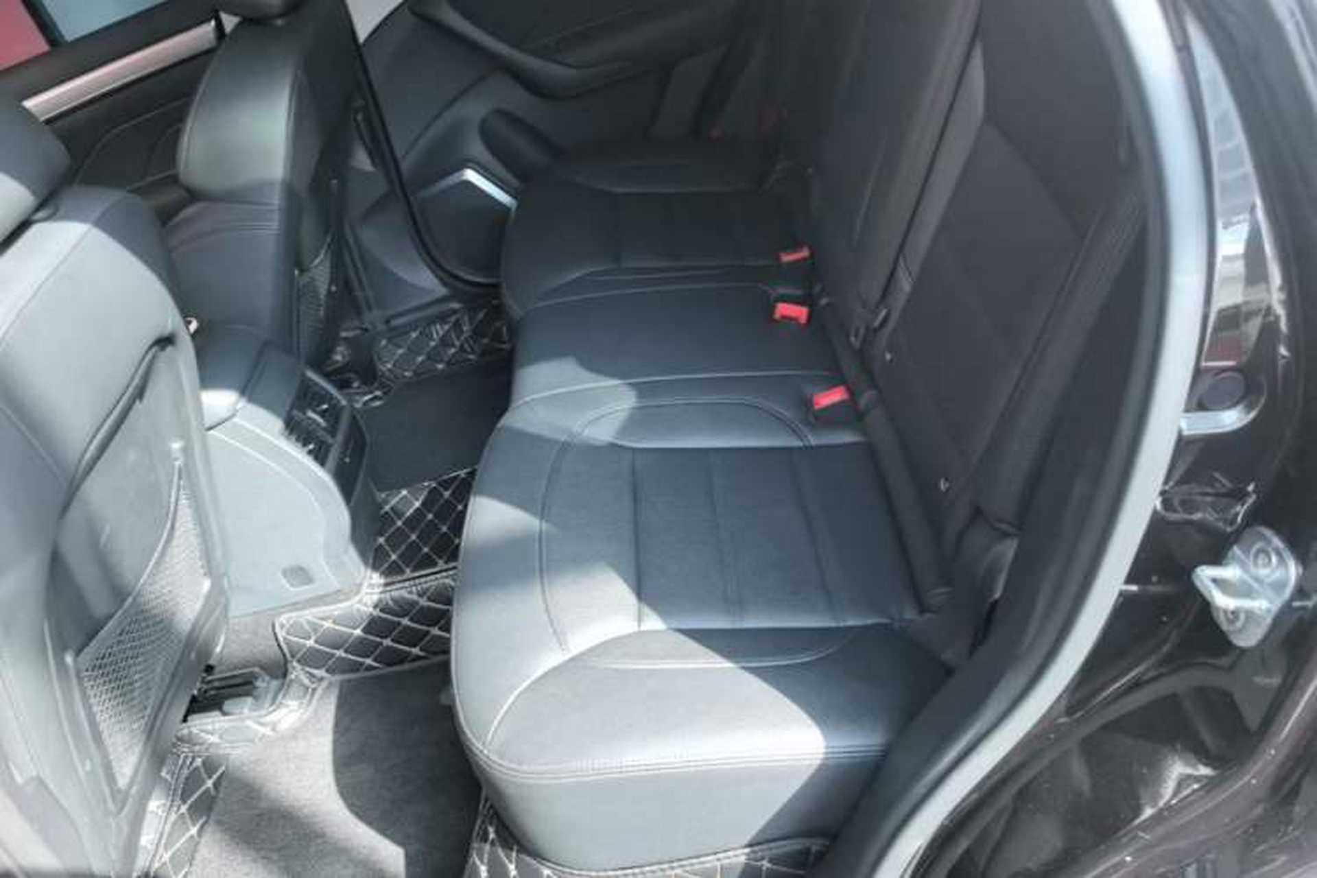 Used Haval H7 2016 Blue-Label H7 2.0T Automatic Luxury Model Left Rear Seat