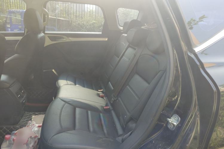 Used Haval H7 2016 Blue-Label H7 2.0T Automatic Elite Model Left Rear Seat