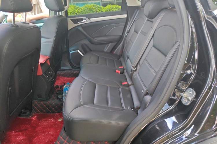 Used Haval H7 2016 Blue-Label H7 2.0T Automatic Luxury Model Left Rear Seat