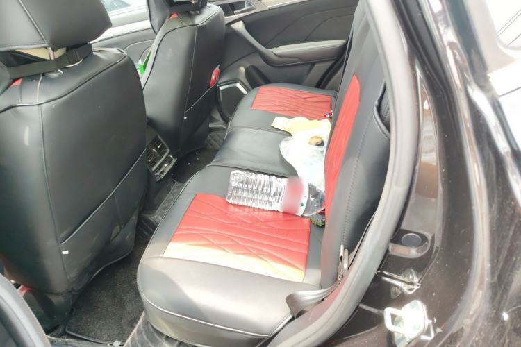 Used Haval H7 2016 Blue-Label H7 2.0T Automatic Elite Model Left Rear Seat