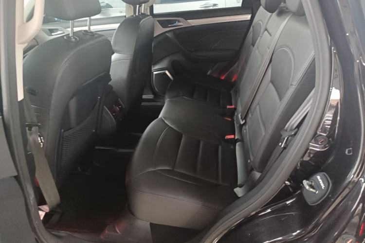 Used Haval H7 2016 Blue-Label H7 2.0T Automatic Luxury Model Left Rear Seat