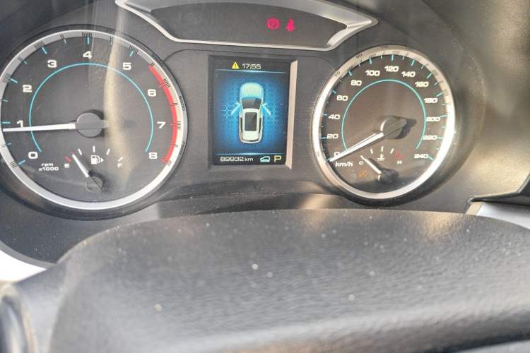 Used Haval H7 2016 Blue-Label H7 2.0T Automatic Luxury Model Odometer Close Up