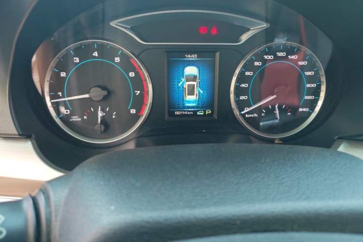 Used Haval H7 2016 Blue-Label H7 2.0T Automatic Luxury Model Odometer Close Up