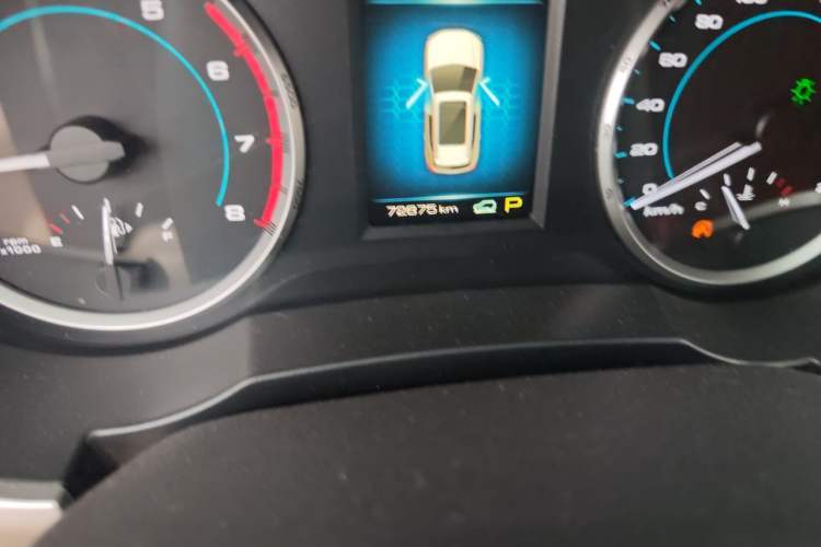 Used Haval H7 2016 Blue-Label H7 2.0T Automatic Luxury Model Odometer Close Up