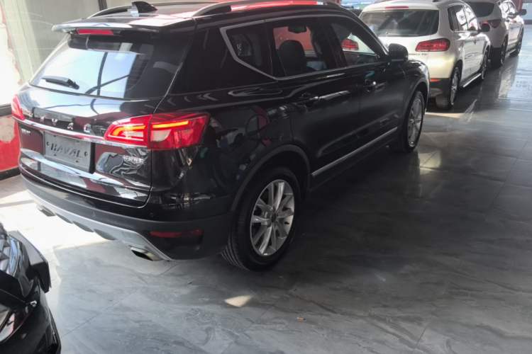 Used Haval H7 2016 Blue-Label H7 2.0T Automatic Luxury Model Rear Right 45 Deg