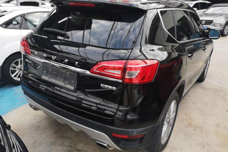 Used Haval H7 2016 Blue-Label H7 2.0T Automatic Luxury Model Rear Right 45 Deg