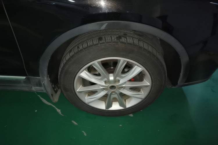 Used Haval H7 2016 Blue-Label H7 2.0T Automatic Luxury Model Right Front Wheel Hub