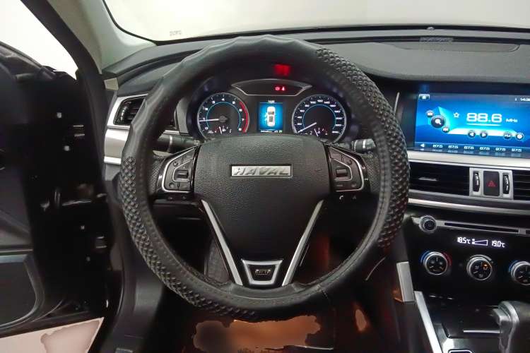 Used Haval H7 2016 Blue-Label H7 2.0T Automatic Luxury Model Steering Wheel