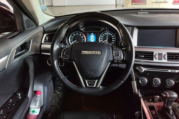 Used Haval H7 2016 Blue-Label H7 2.0T Automatic Elite Model Steering Wheel
