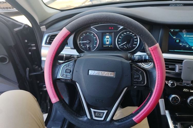 Used Haval H7 2016 Blue-Label H7 2.0T Automatic Elite Model Steering Wheel
