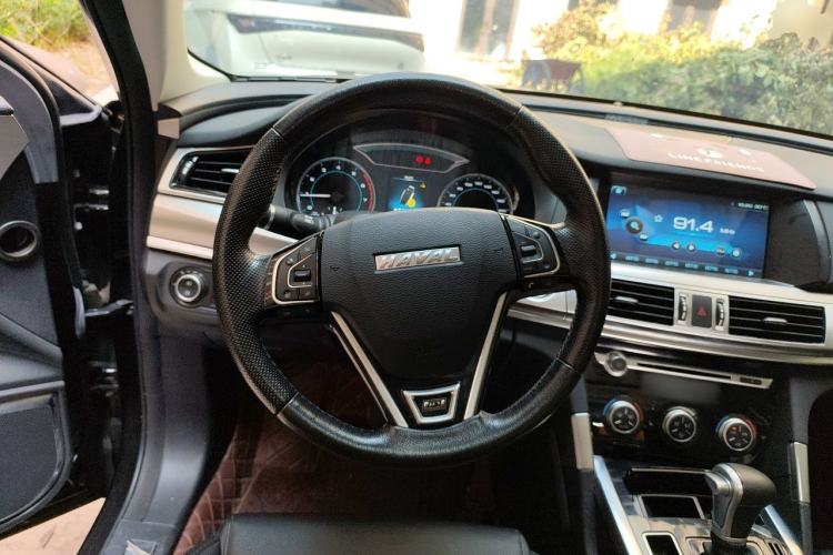 Used Haval H7 2016 Blue-Label H7 2.0T Automatic Elite Model Steering Wheel