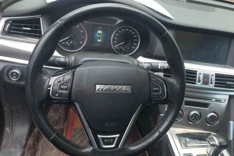 Used Haval H7 2016 Blue-Label H7 2.0T Automatic Elite Model Steering Wheel