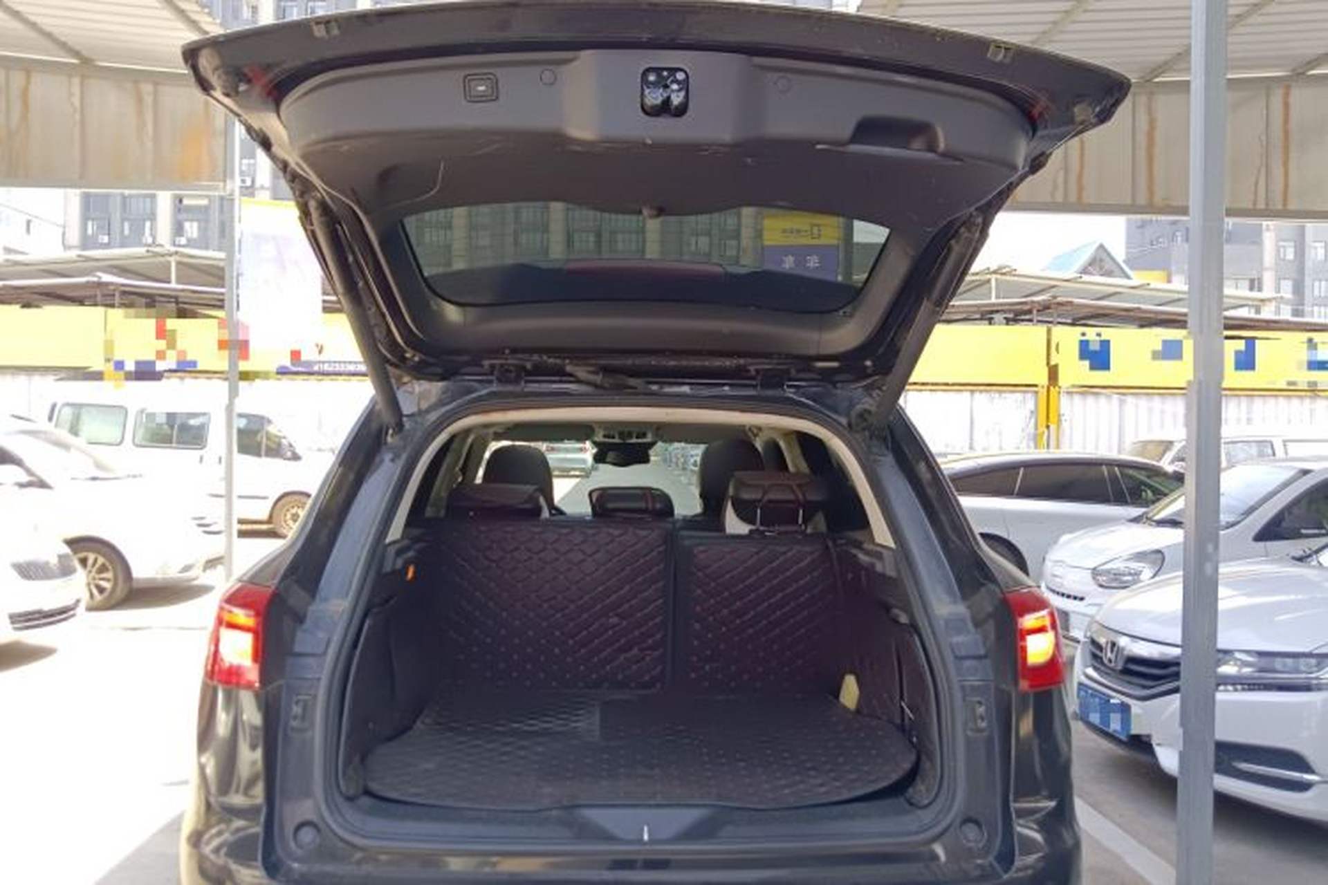 Used Haval H7 2016 Blue-Label H7 2.0T Automatic Elite Model Trunk