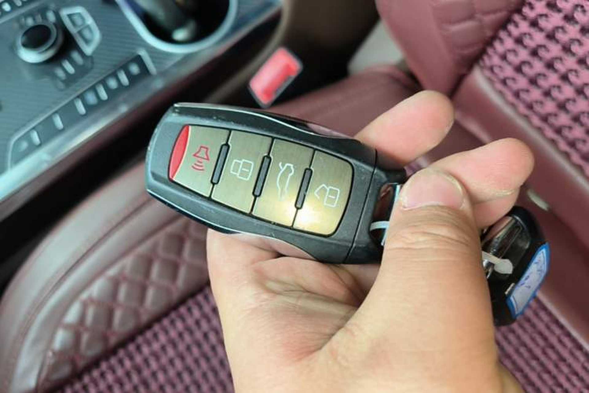 Used Haval H7 2016 Blue-Label H7 2.0T Automatic Luxury Model Vehicle Key