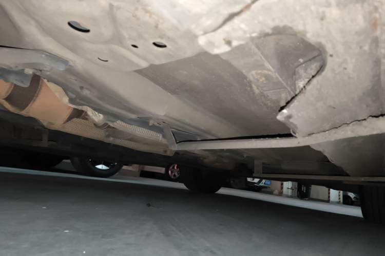 Used Haval H7 2016 Blue-Label H7 2.0T Automatic Luxury Model Chassis Front Left