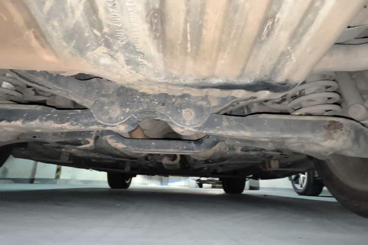 Used Haval H7 2016 Blue-Label H7 2.0T Automatic Luxury Model Chassis Rear