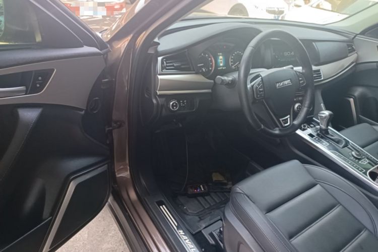 Used Haval H7 2016 Blue-Label H7 2.0T Automatic Elite Model Driver Seat