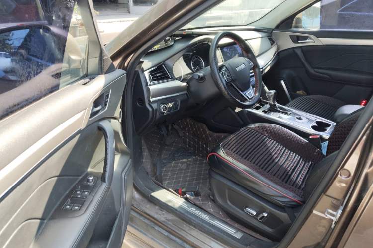 Used Haval H7 2016 Blue-Label H7 2.0T Automatic Luxury Model Driver Seat