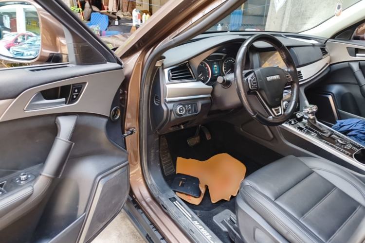 Used Haval H7 2016 Blue-Label H7 2.0T Automatic Luxury Model Driver Seat