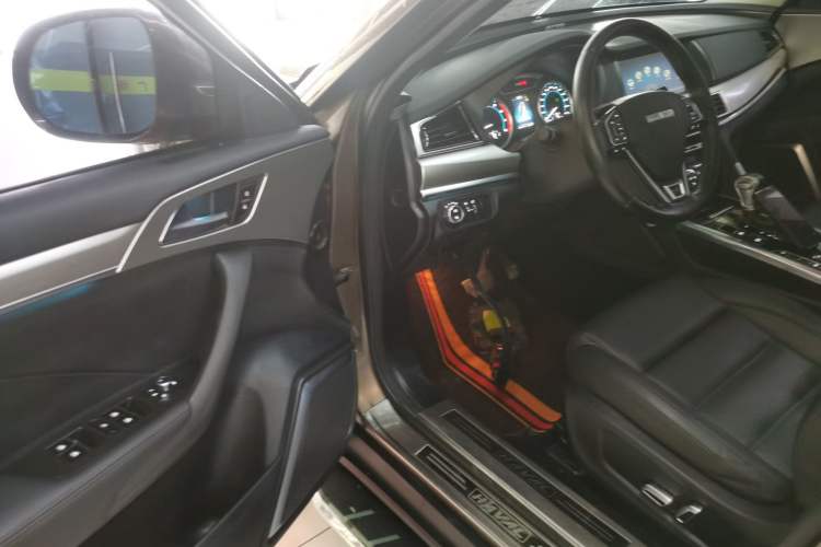 Used Haval H7 2016 Blue-Label H7 2.0T Automatic Luxury Model Driver Seat
