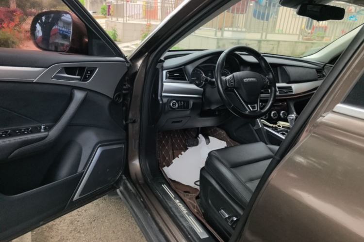 Used Haval H7 2016 Blue-Label H7 2.0T Automatic Luxury Model Driver Seat