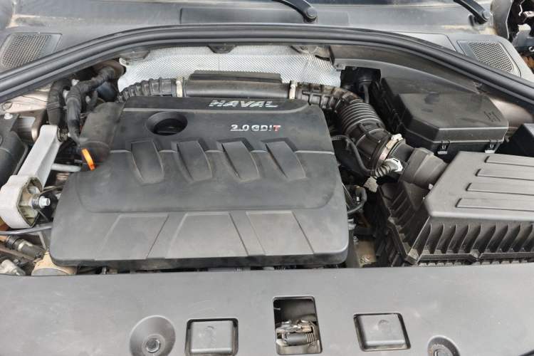 Used Haval H7 2016 Blue-Label H7 2.0T Automatic Elite Model Engine Bay