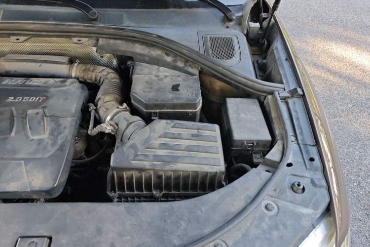 Used Haval H7 2016 Blue-Label H7 2.0T Automatic Luxury Model Engine Bay Left