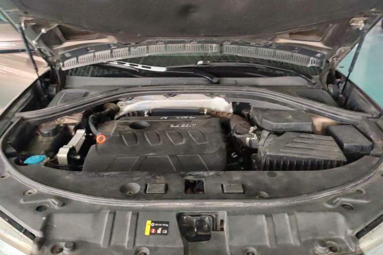 Used Haval H7 2016 Blue-Label H7 2.0T Automatic Elite Model Engine Bay