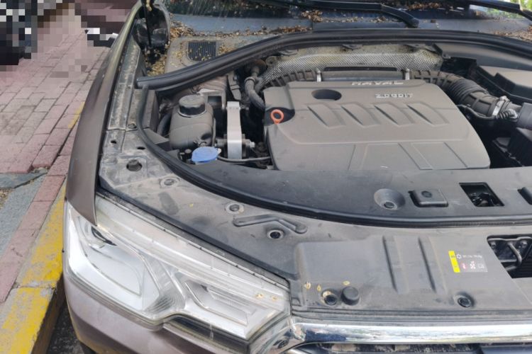 Used Haval H7 2016 Blue-Label H7 2.0T Automatic Luxury Model Engine Bay Right