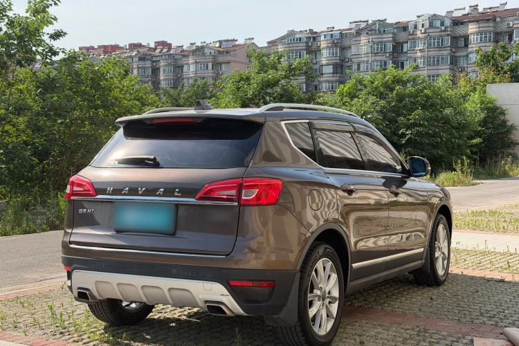 Used Haval H7 2016 Blue-Label H7 2.0T Automatic Luxury Model Exterior 4