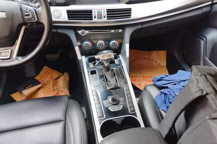 Used Haval H7 2016 Blue-Label H7 2.0T Automatic Luxury Model Gear Lever