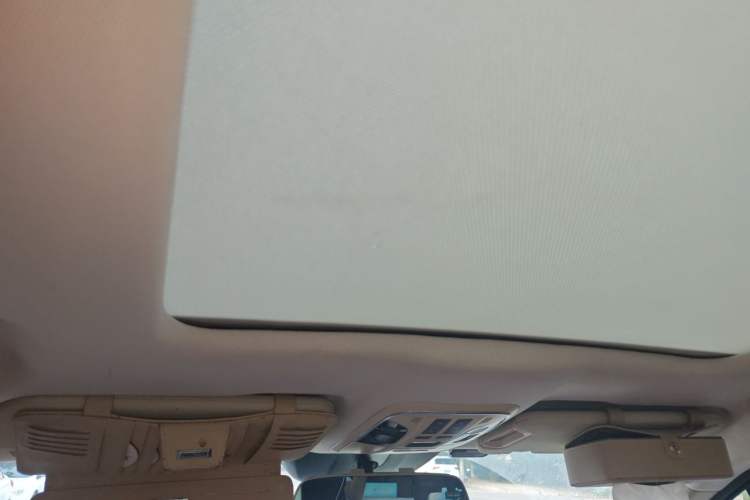 Used Haval H7 2016 Blue-Label H7 2.0T Automatic Luxury Model Headliner